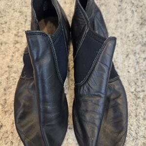 Jazz leather black shoes 5.5
